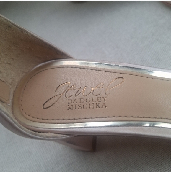 Jewel BADGLEY MISCKA Elegant Crystal Embellished Block Heel Sandals - Picture 5 of 7